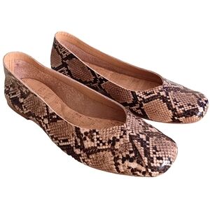 Korks NEW Padilla Flats Leather Natural size.9.5 Snakeprint